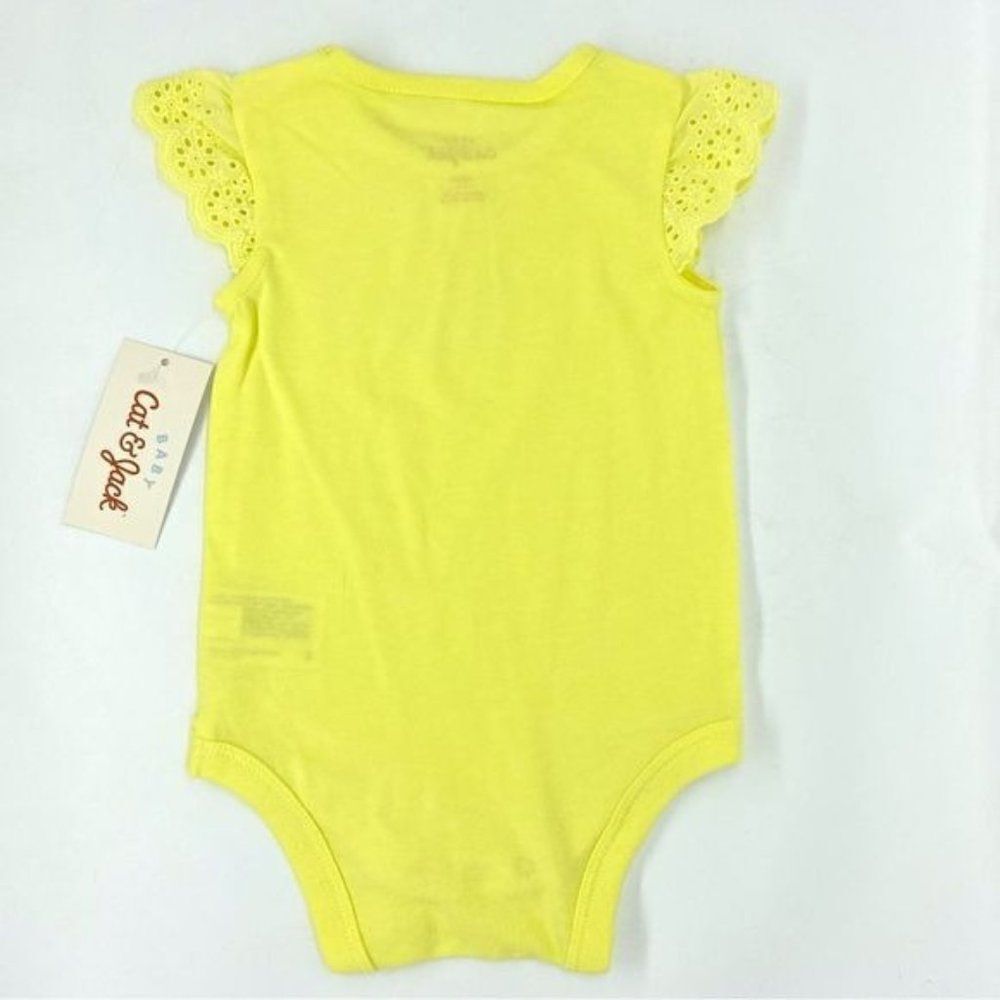Cat & Jack Yellow Eyelet Flutter Sleeve Bodysuit Onsie New 18 Months - Picture 4 of 7